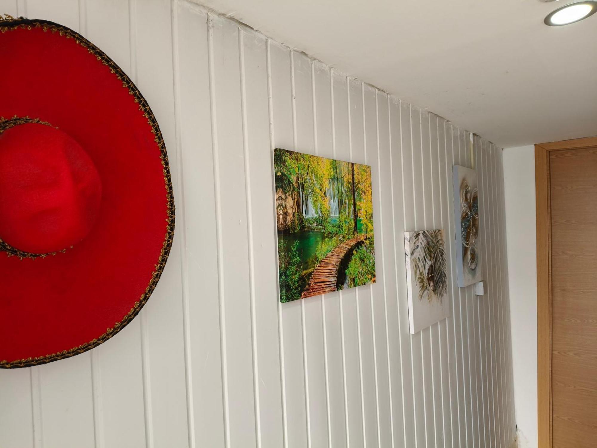 Studio Daires Coimbra Luaran gambar